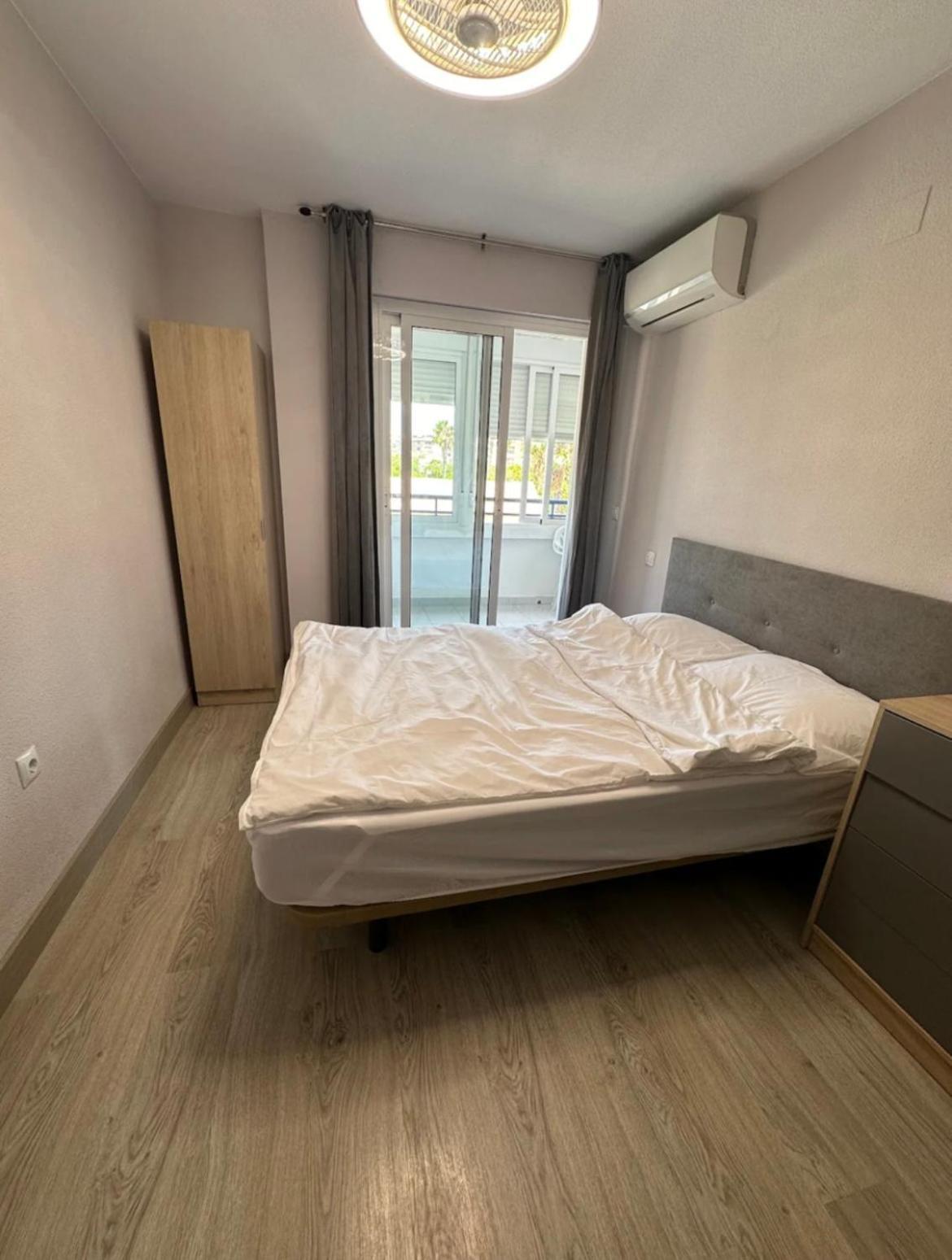 Apartamento Marina Torrevieja Exterior foto